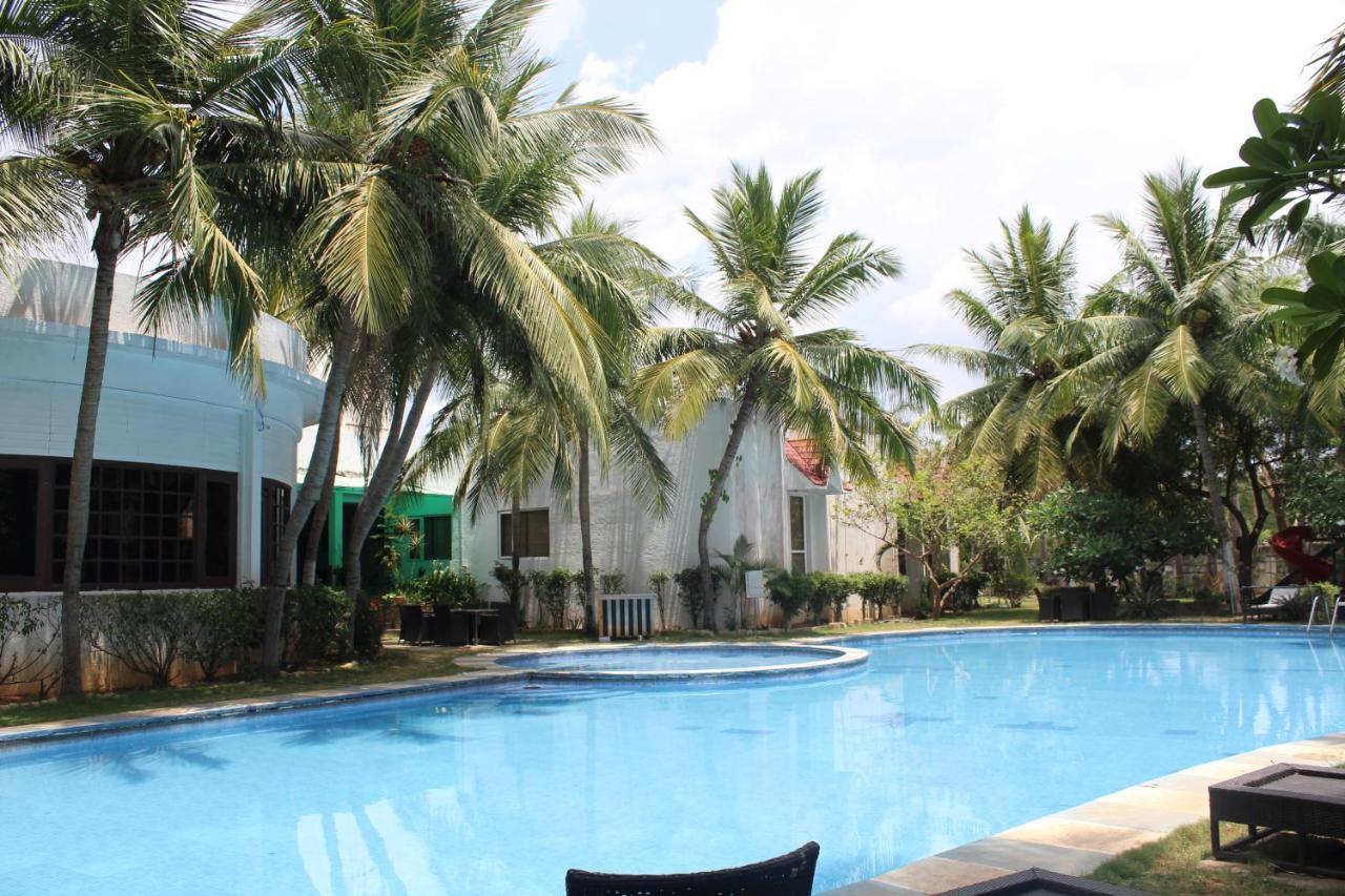 Vedic Village Sriperumbudur Formerly Known As Citrus Hotel Exterior foto