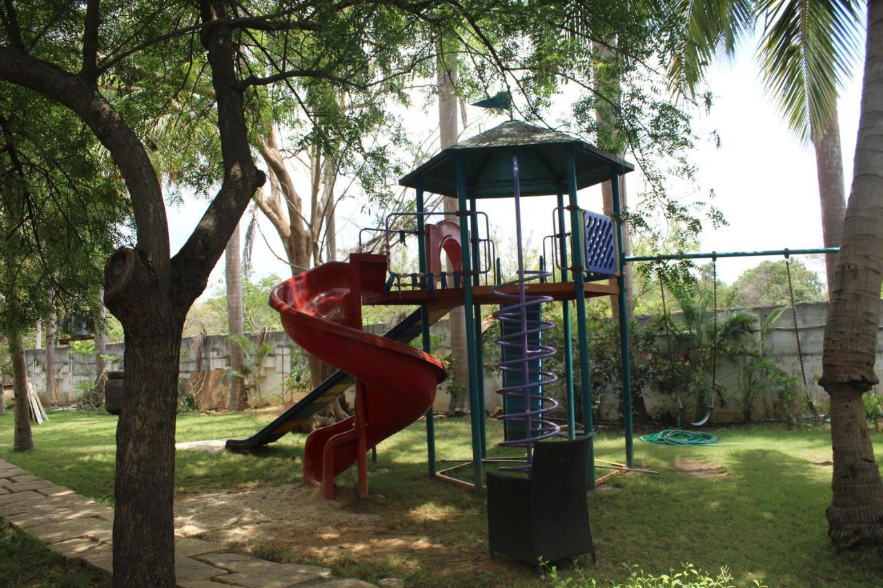 Vedic Village Sriperumbudur Formerly Known As Citrus Hotel Exterior foto