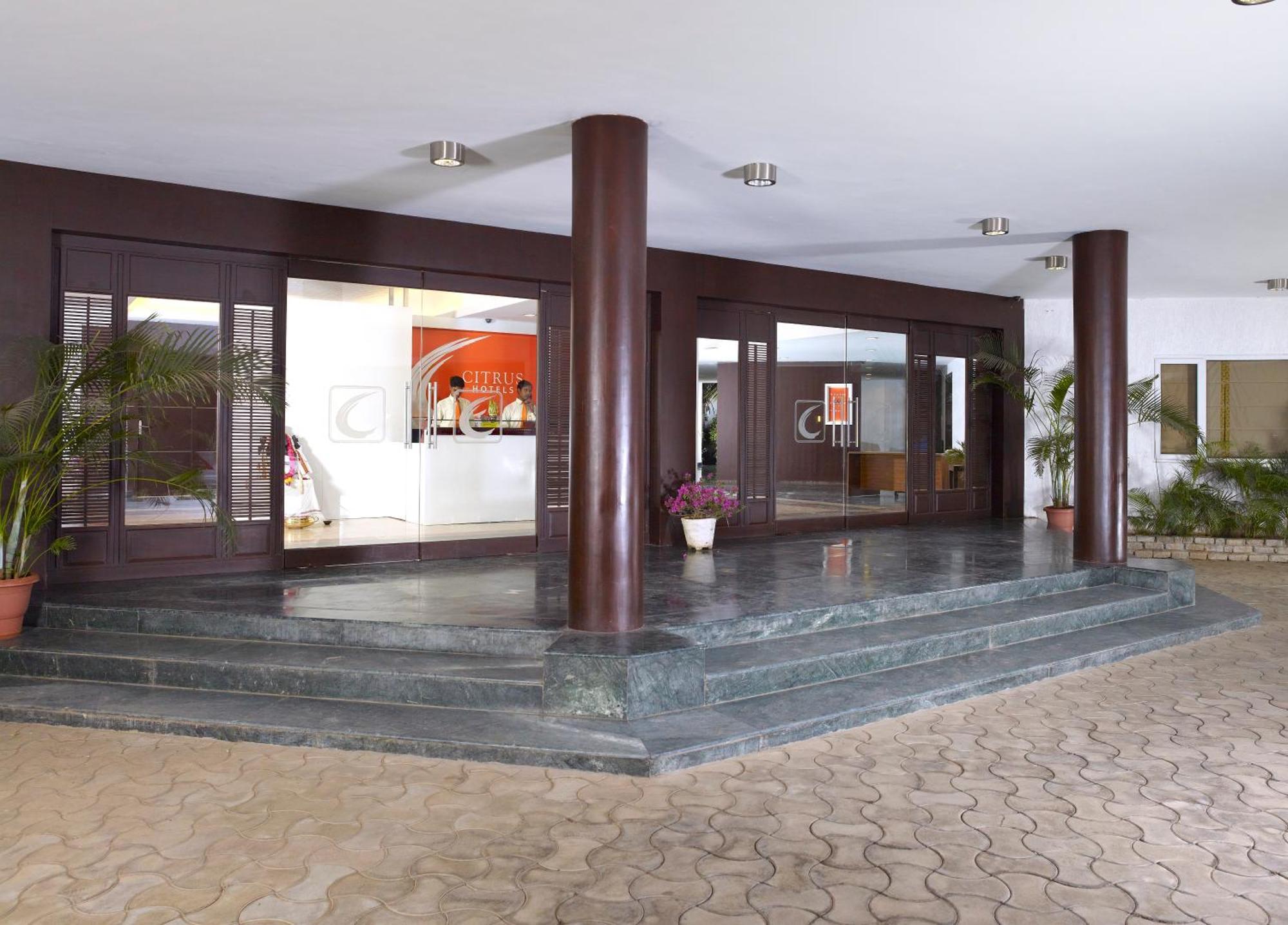 Vedic Village Sriperumbudur Formerly Known As Citrus Hotel Exterior foto