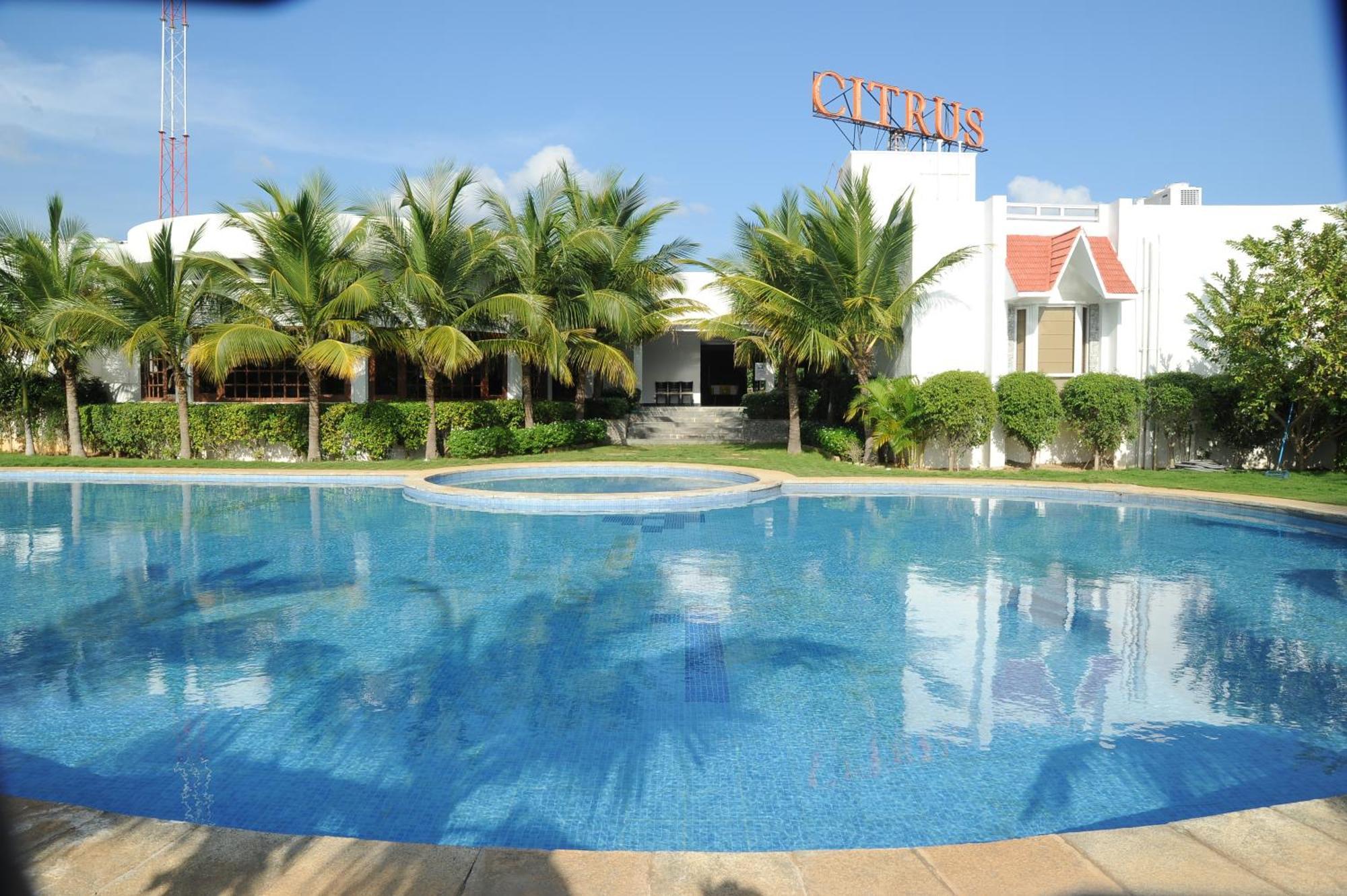 Vedic Village Sriperumbudur Formerly Known As Citrus Hotel Exterior foto